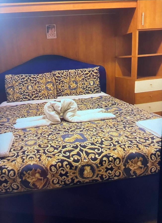 Casa Mari' Centro Storico Vicino Hotel Caracciolo 나폴리 외부 사진